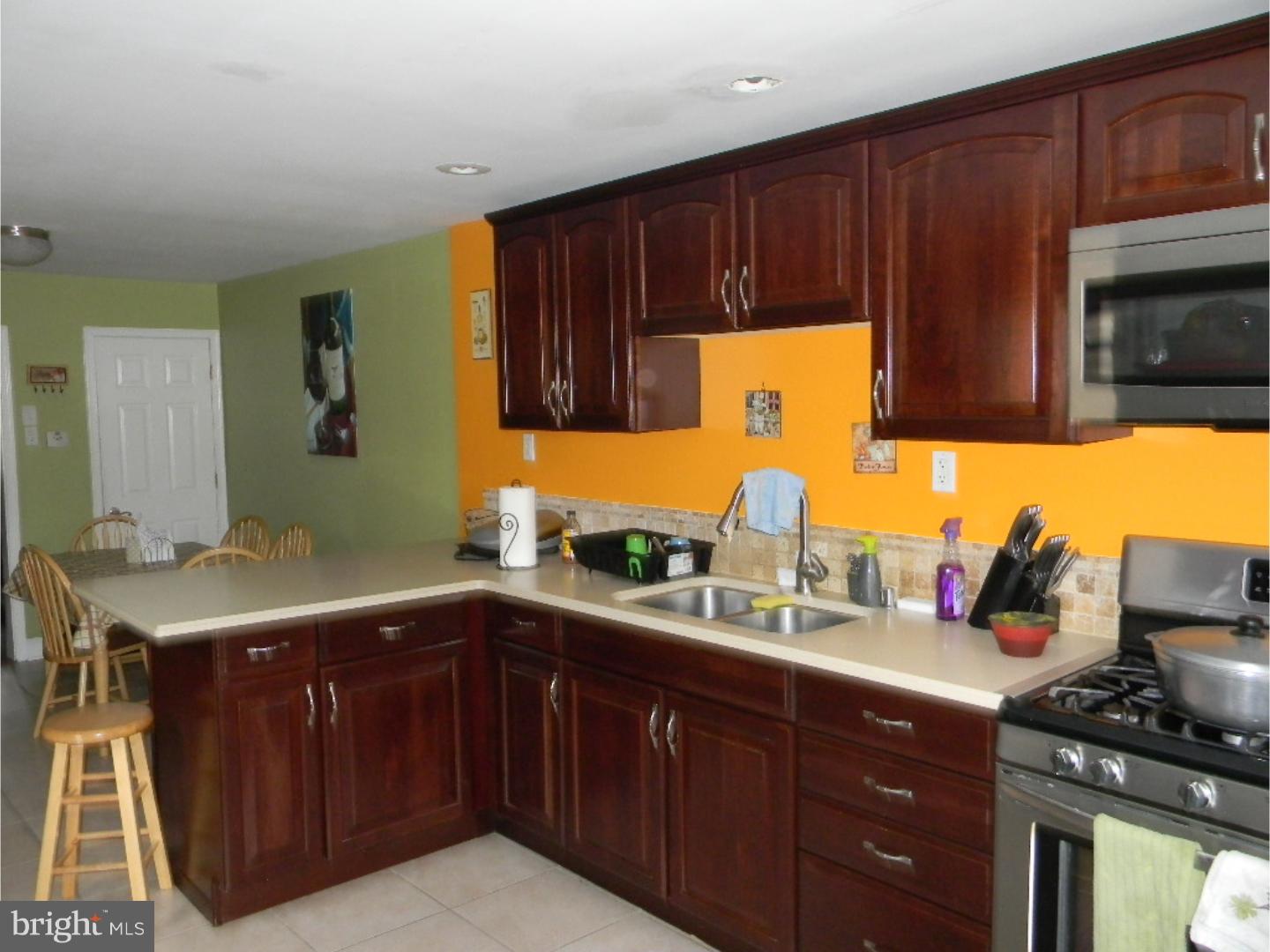 PORT RICHMOND - Residential