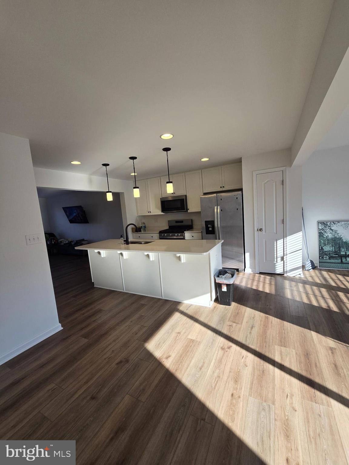 ARCHERS ROCK - Residential Lease