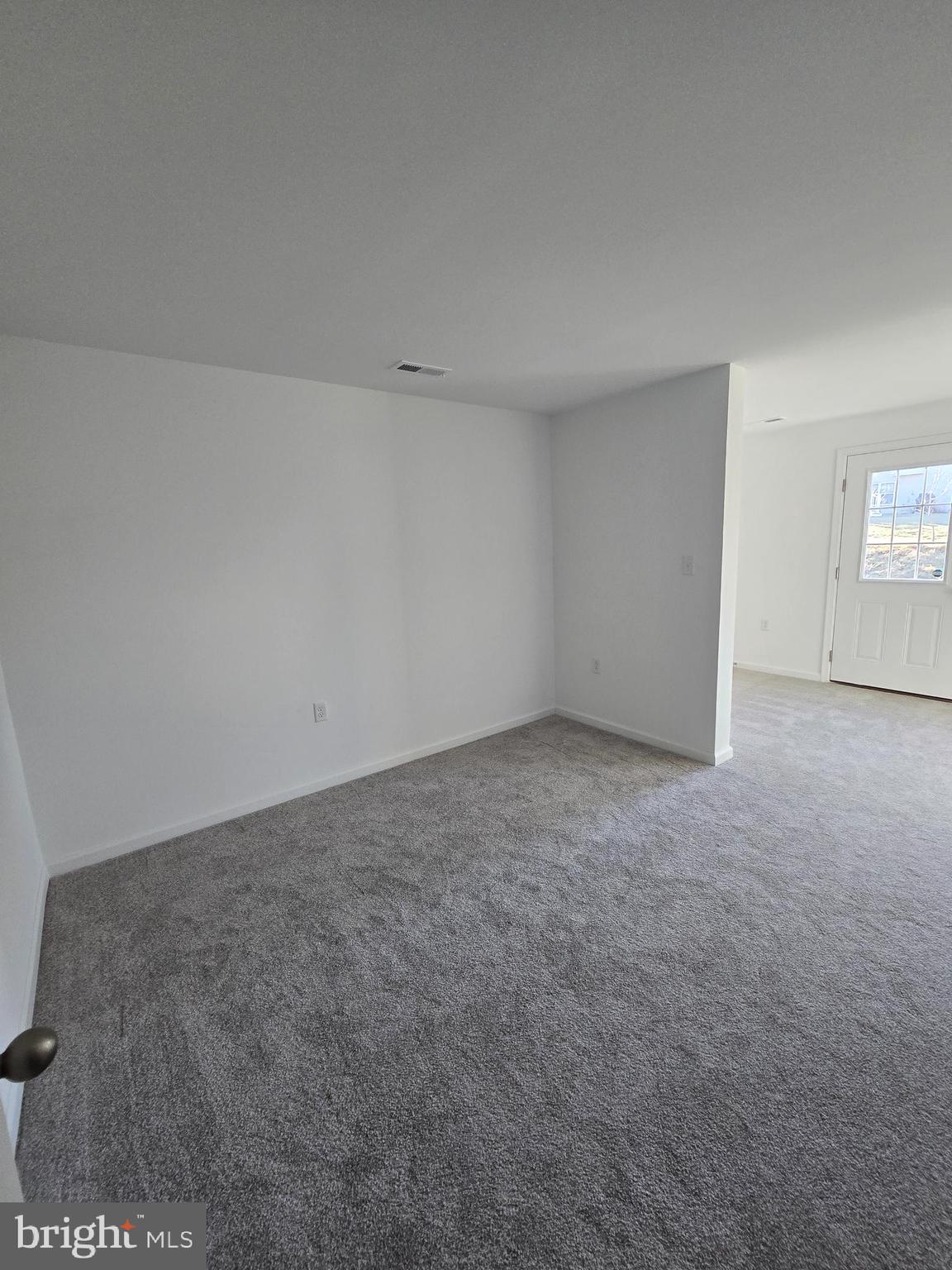 ARCHERS ROCK - Residential Lease