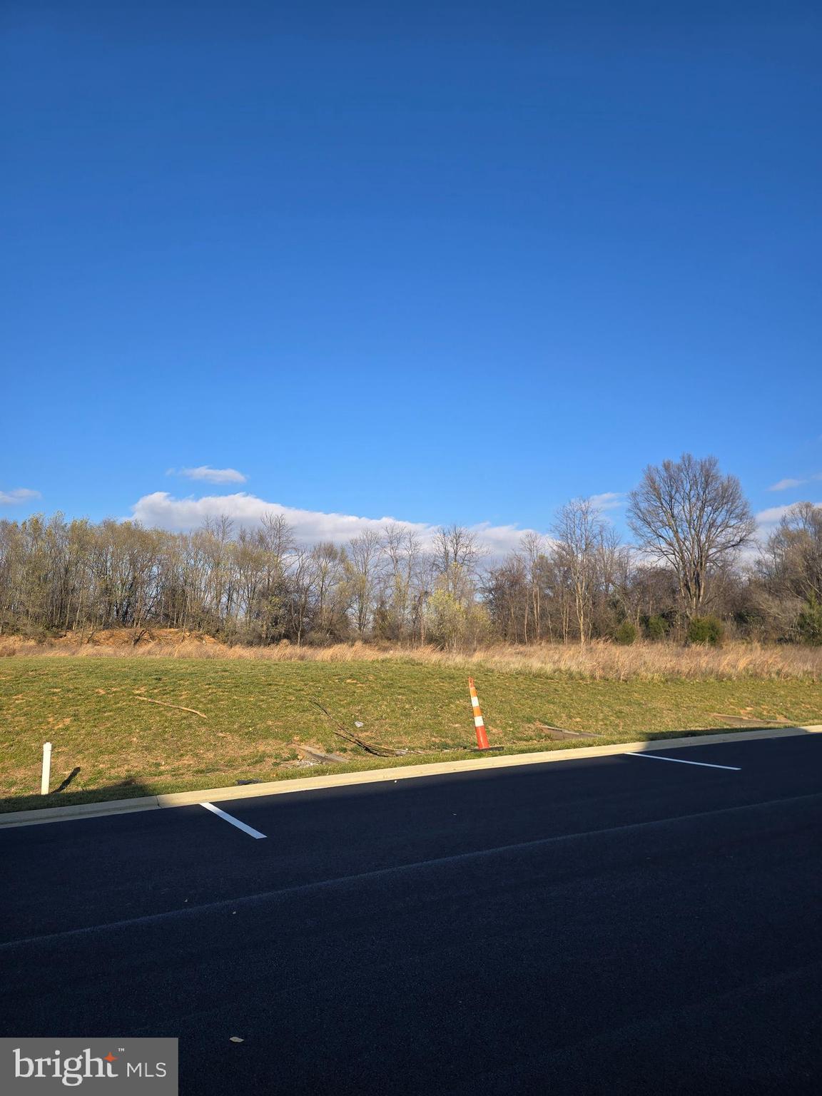 ARCHERS ROCK - Residential Lease