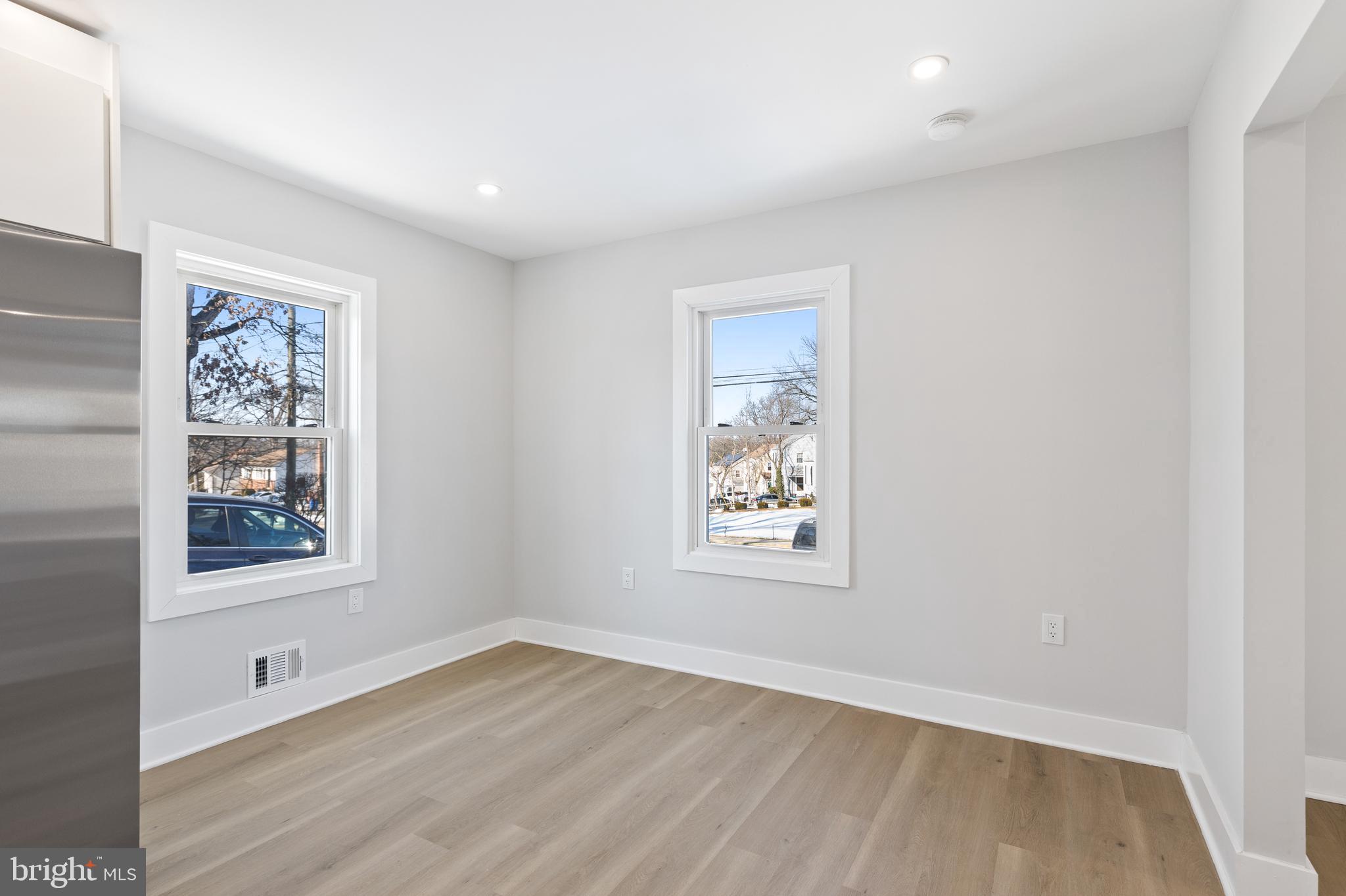 LANDOVER HILLS - Residential