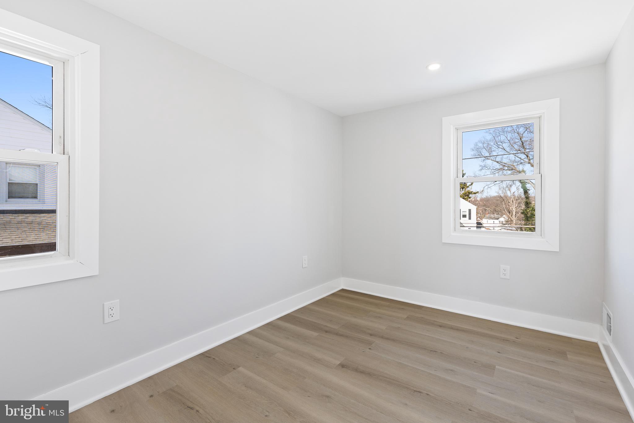 LANDOVER HILLS - Residential