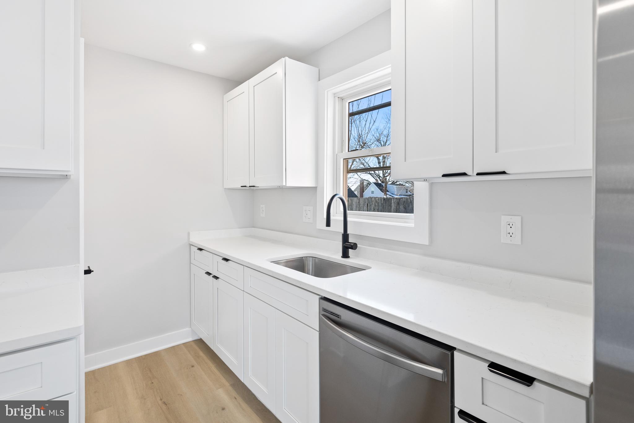 LANDOVER HILLS - Residential