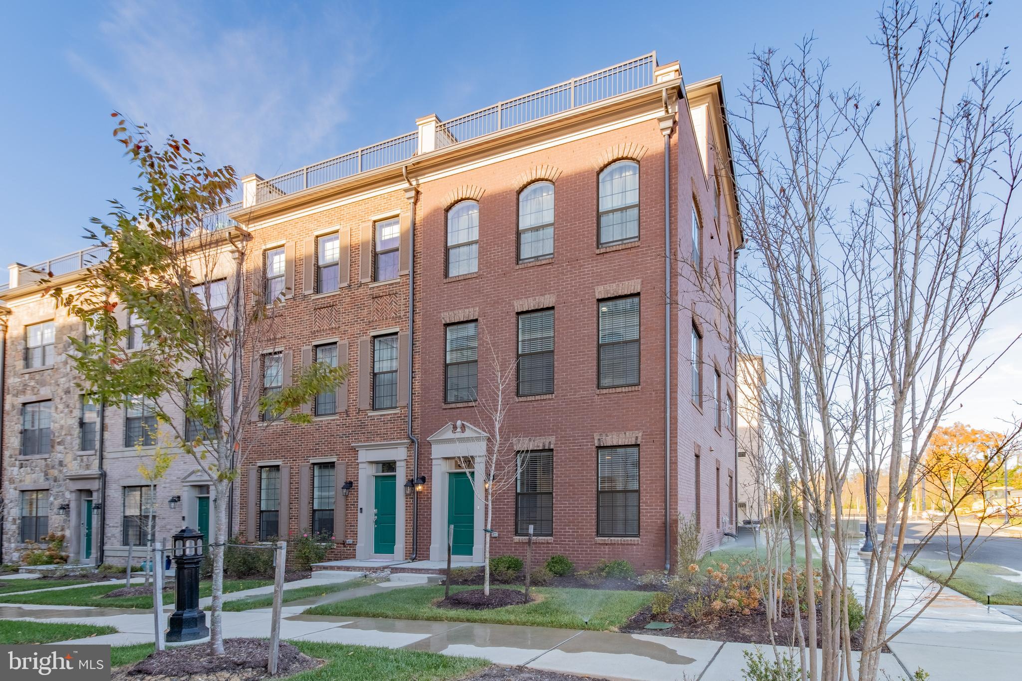 627 HALSEY WAY