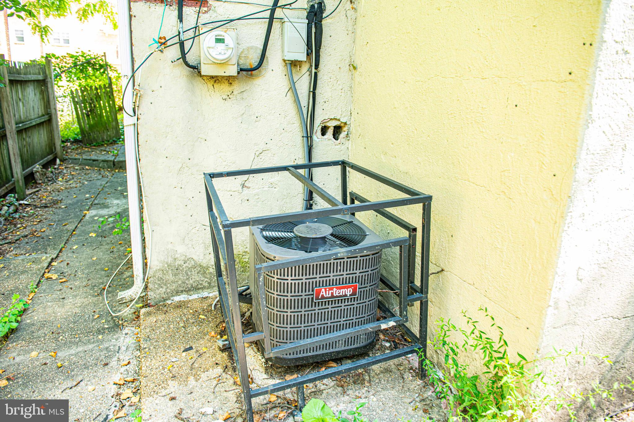 ROSEMONT - Residential