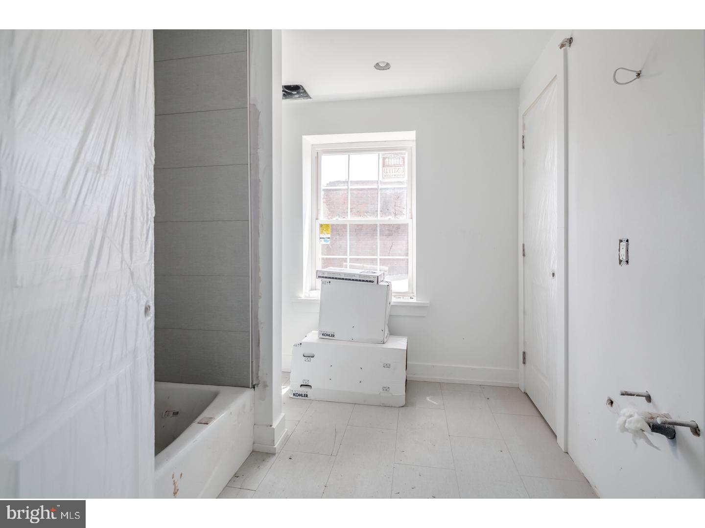 ART MUSEUM AREA - Residential Income