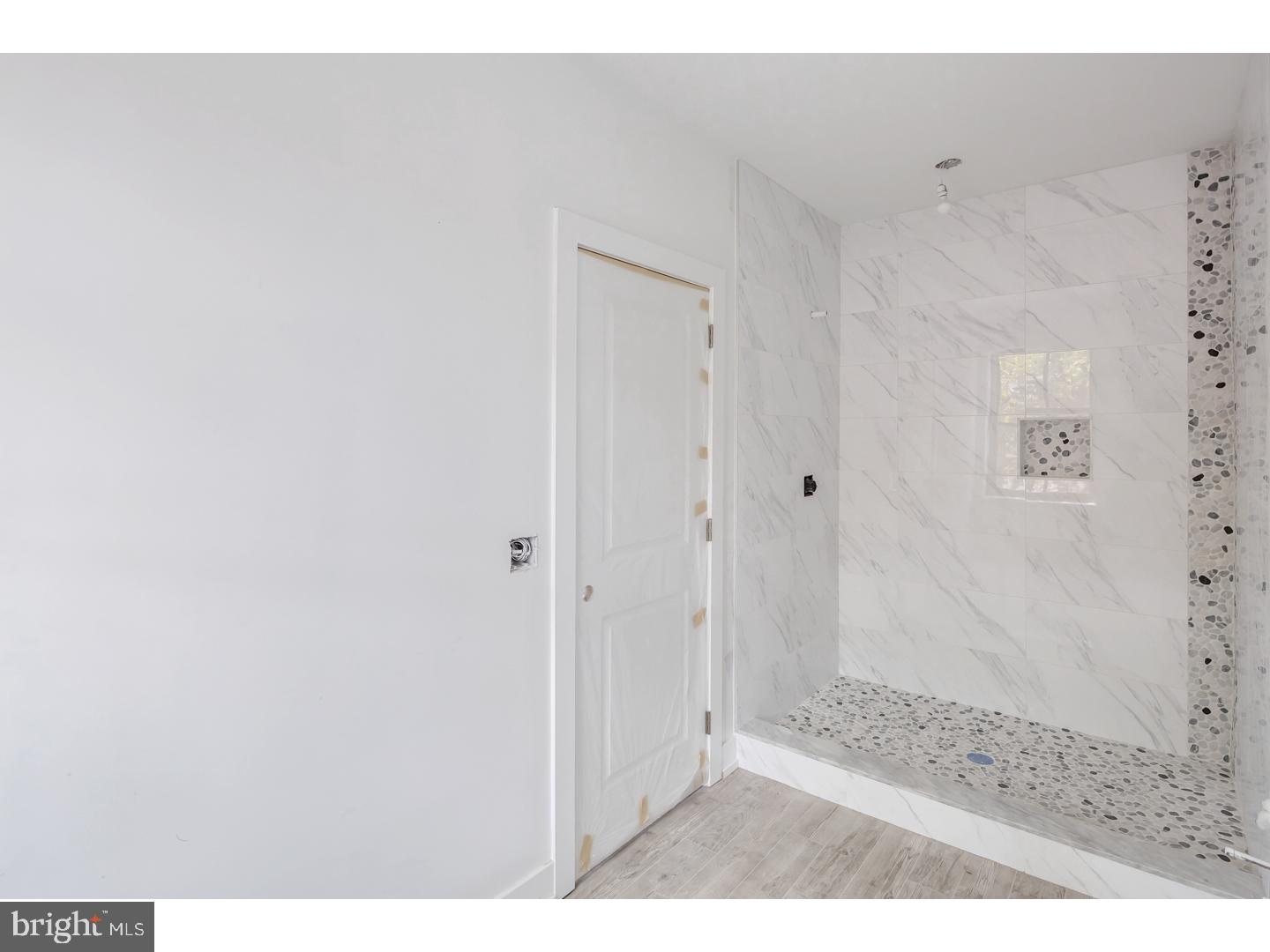 ART MUSEUM AREA - Residential Income