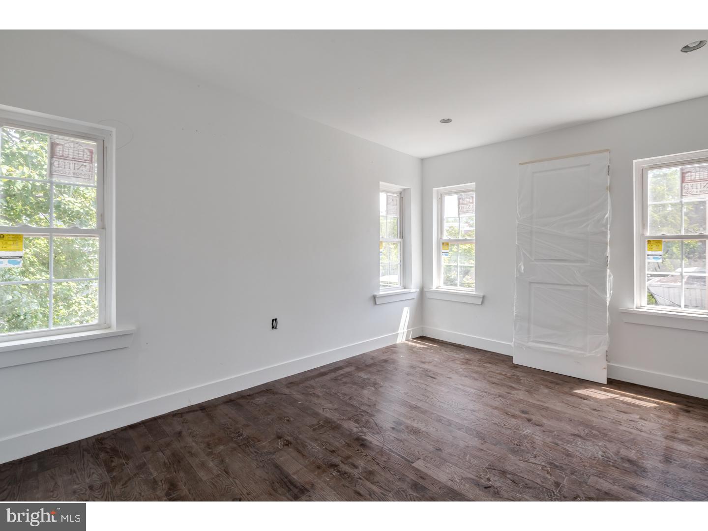 ART MUSEUM AREA - Residential Income