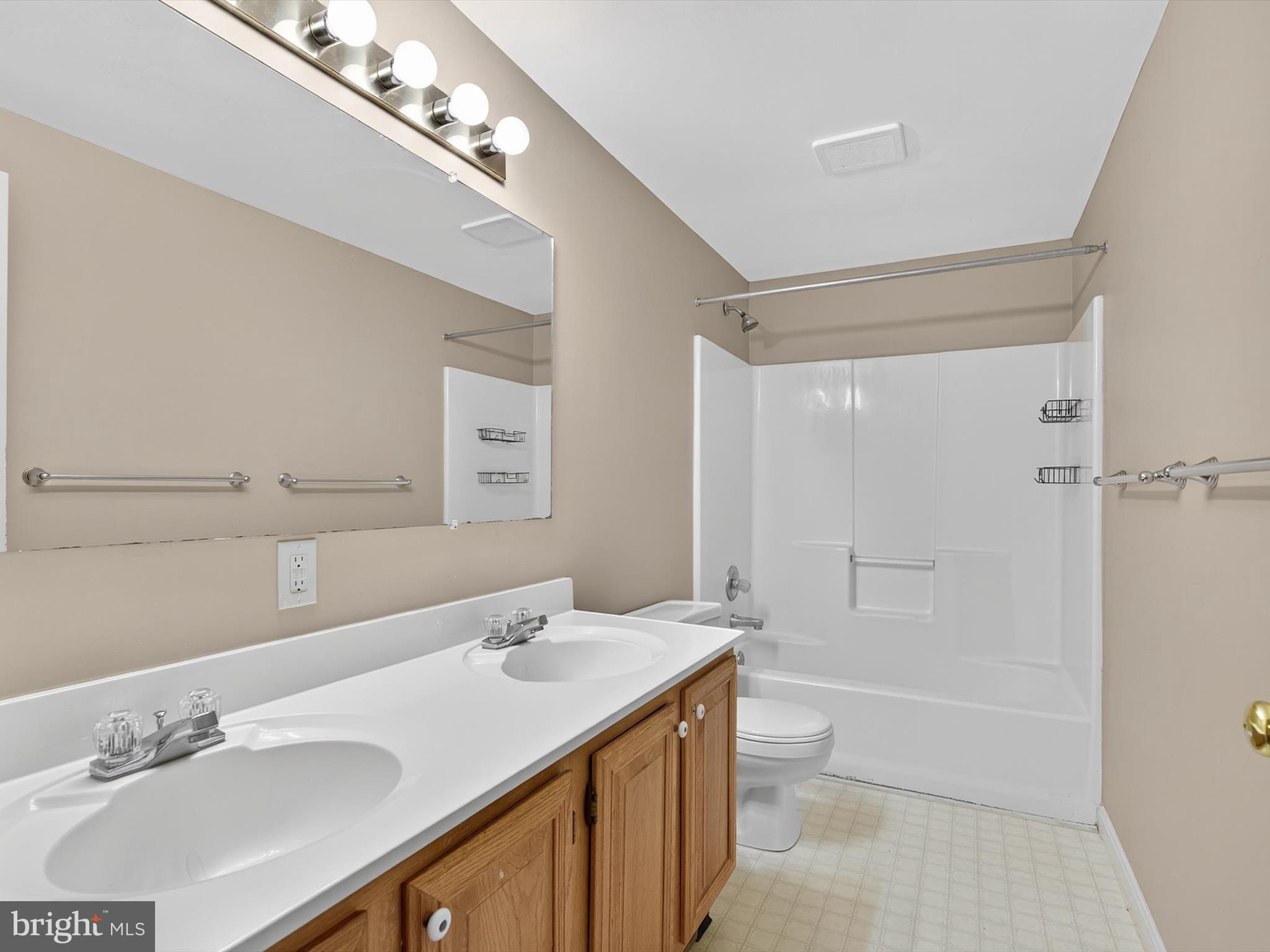 BROOKVIEW ESTATES - Residential