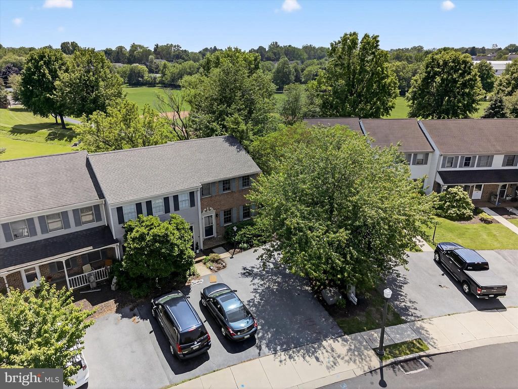 Photo of 41 Laurie Lane, LITITZ, PA 17543 (MLS # PALA2070386)