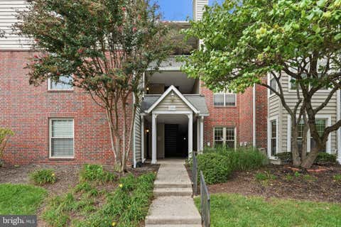 Photo of 12158 Penderview Lane #1704, FAIRFAX, VA 22033 (MLS # VAFX2335632)