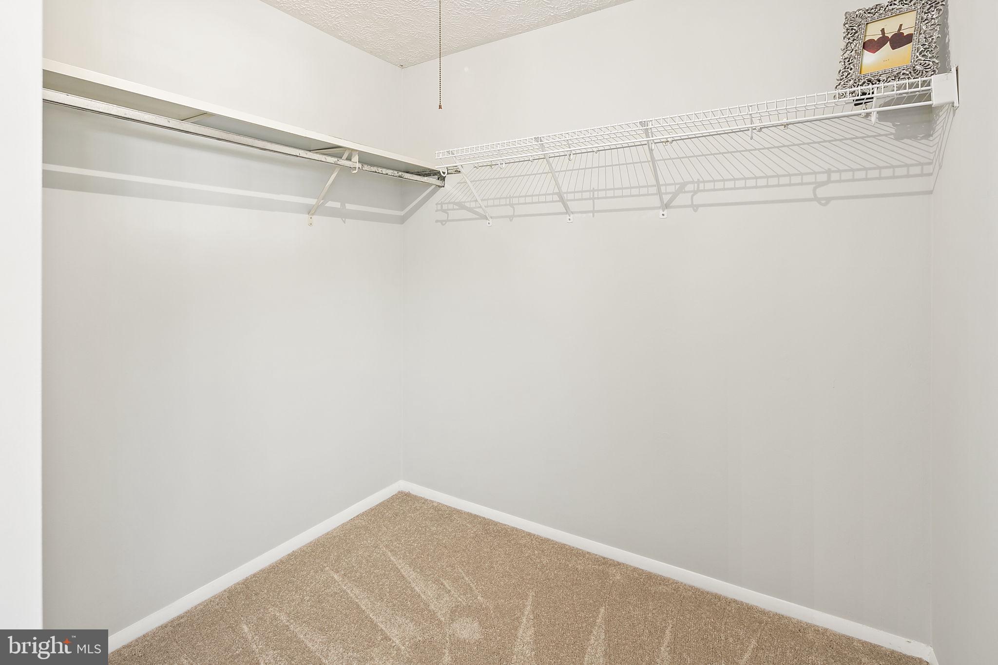 NEWINGTON FOREST - Residential