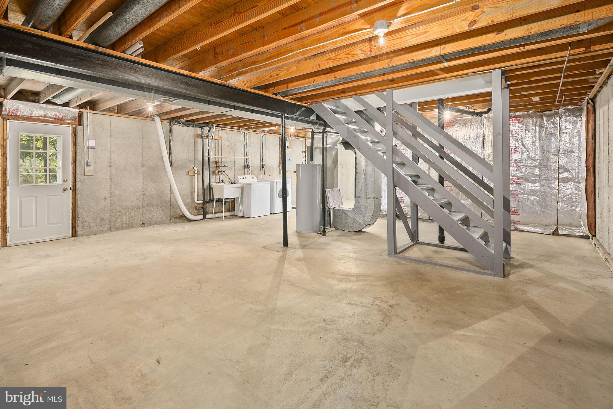 NEWINGTON FOREST - Residential