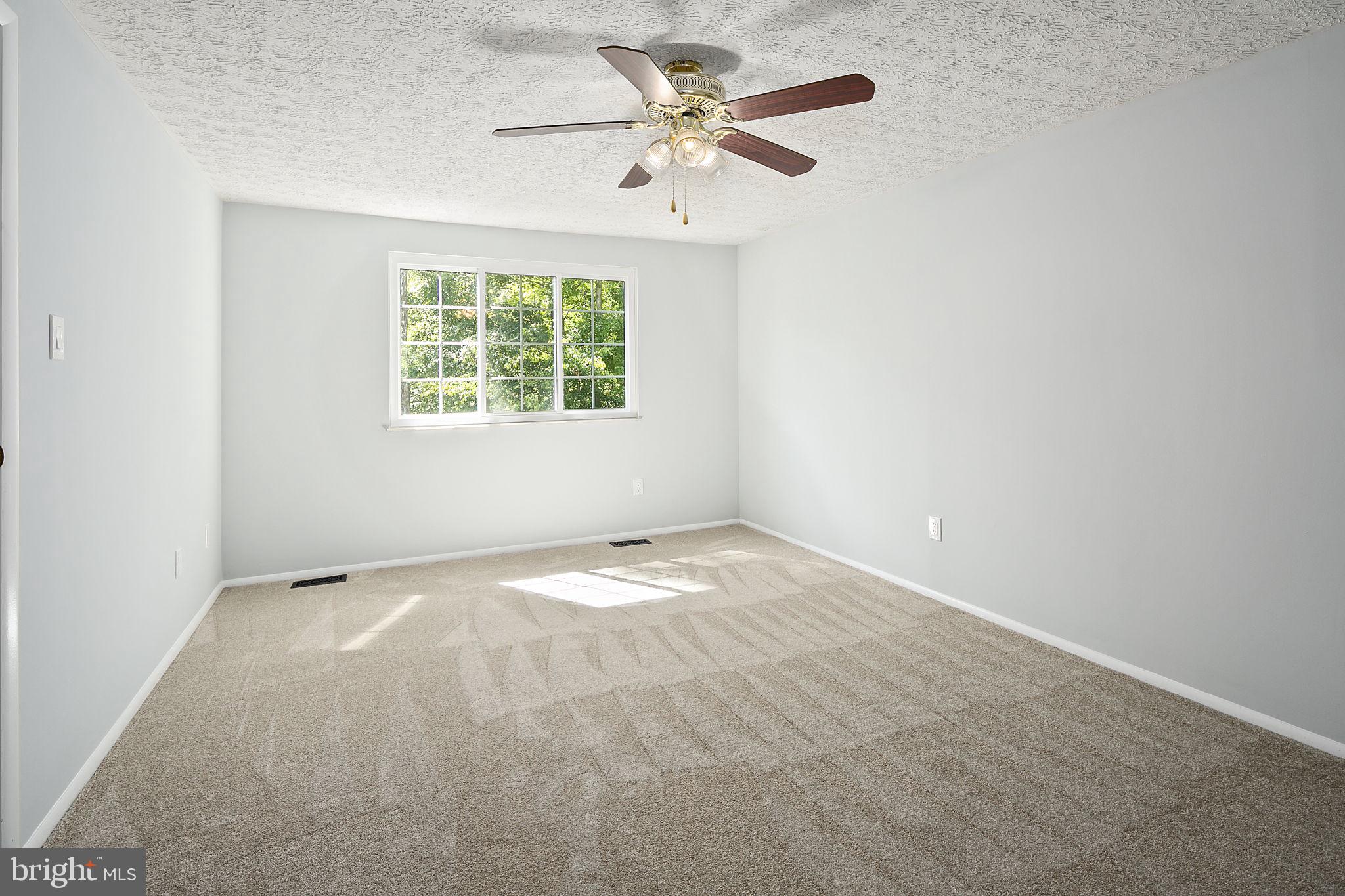 NEWINGTON FOREST - Residential