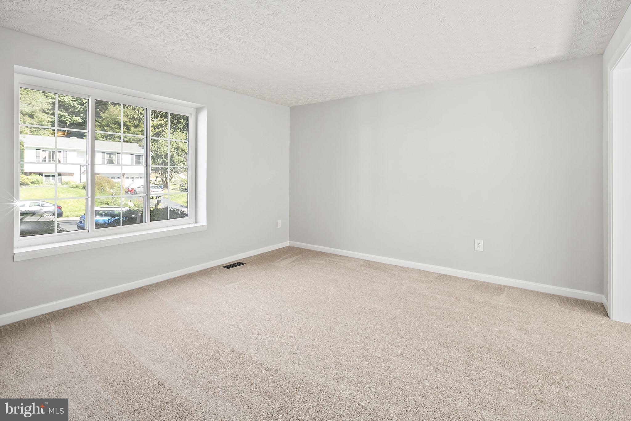 NEWINGTON FOREST - Residential