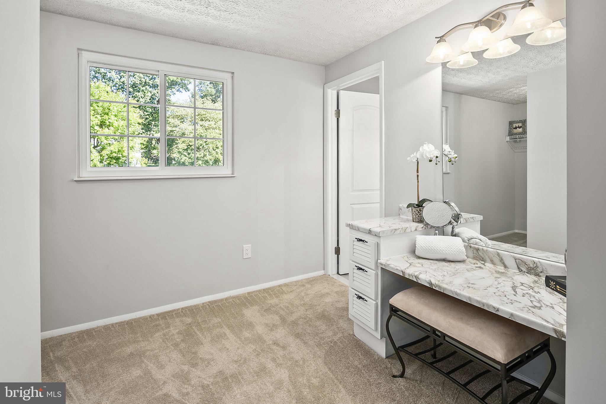 NEWINGTON FOREST - Residential