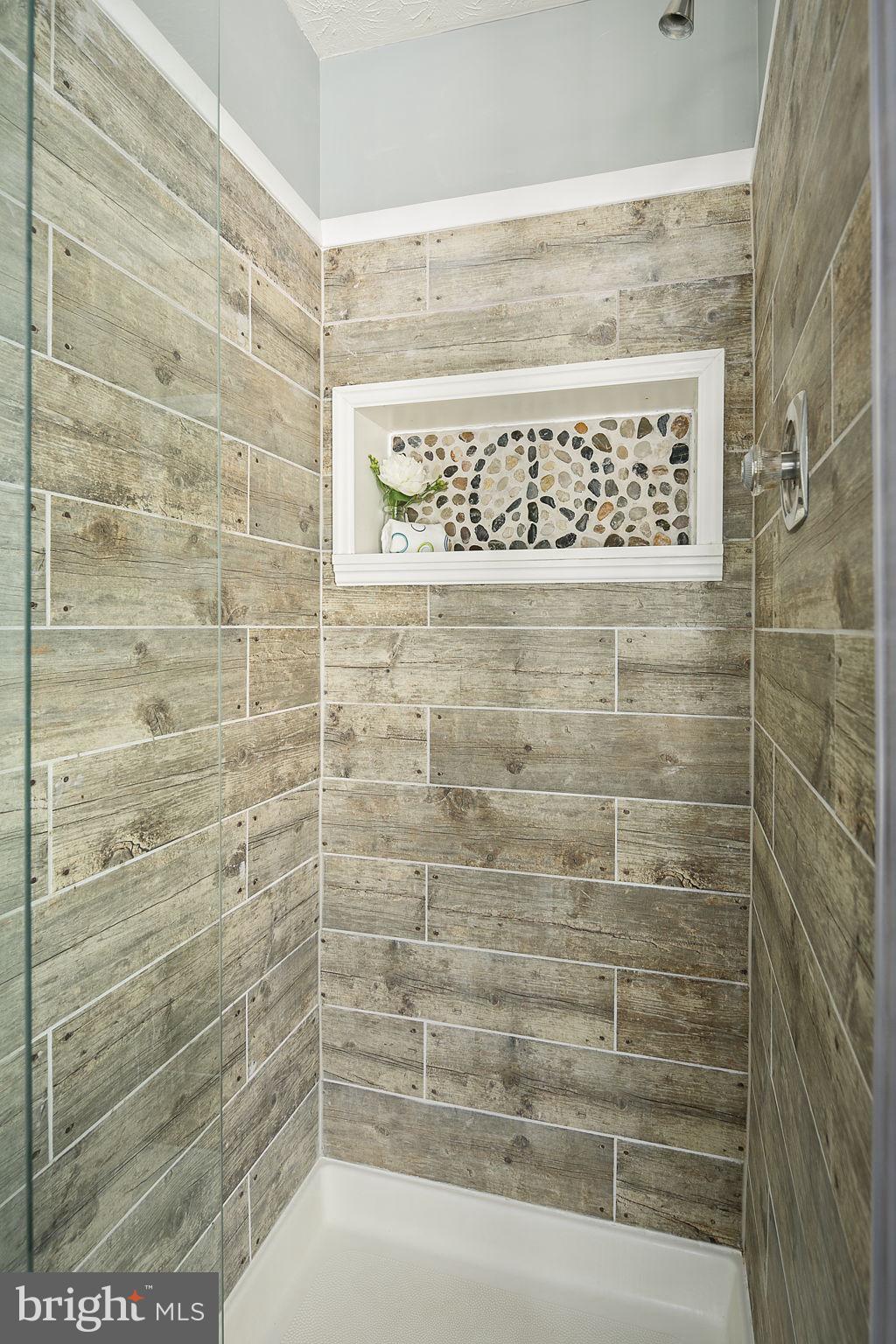 NEWINGTON FOREST - Residential