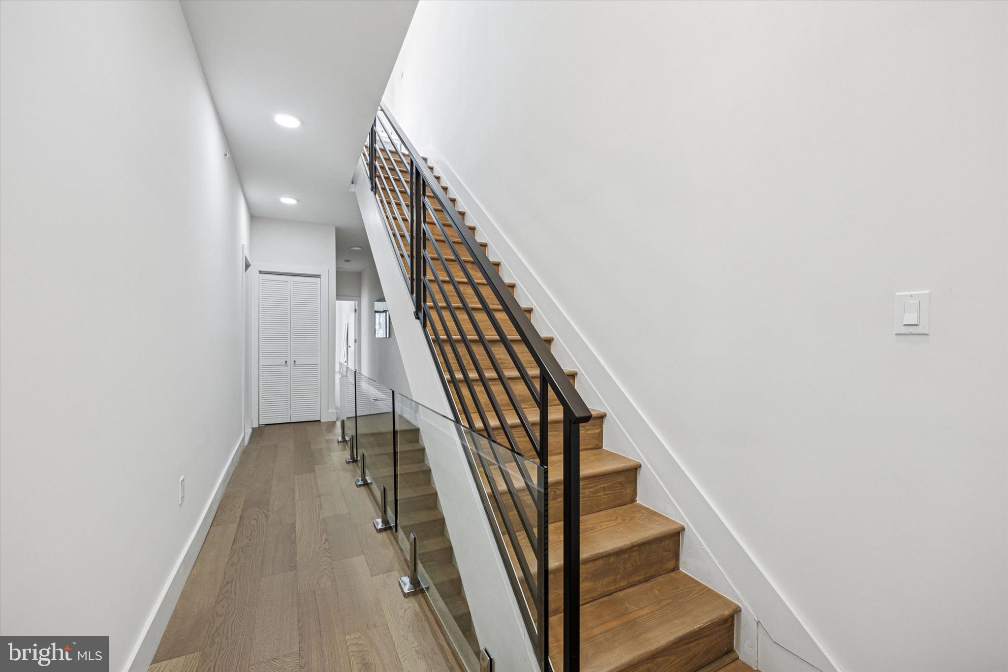 HOLMESBURG - Residential