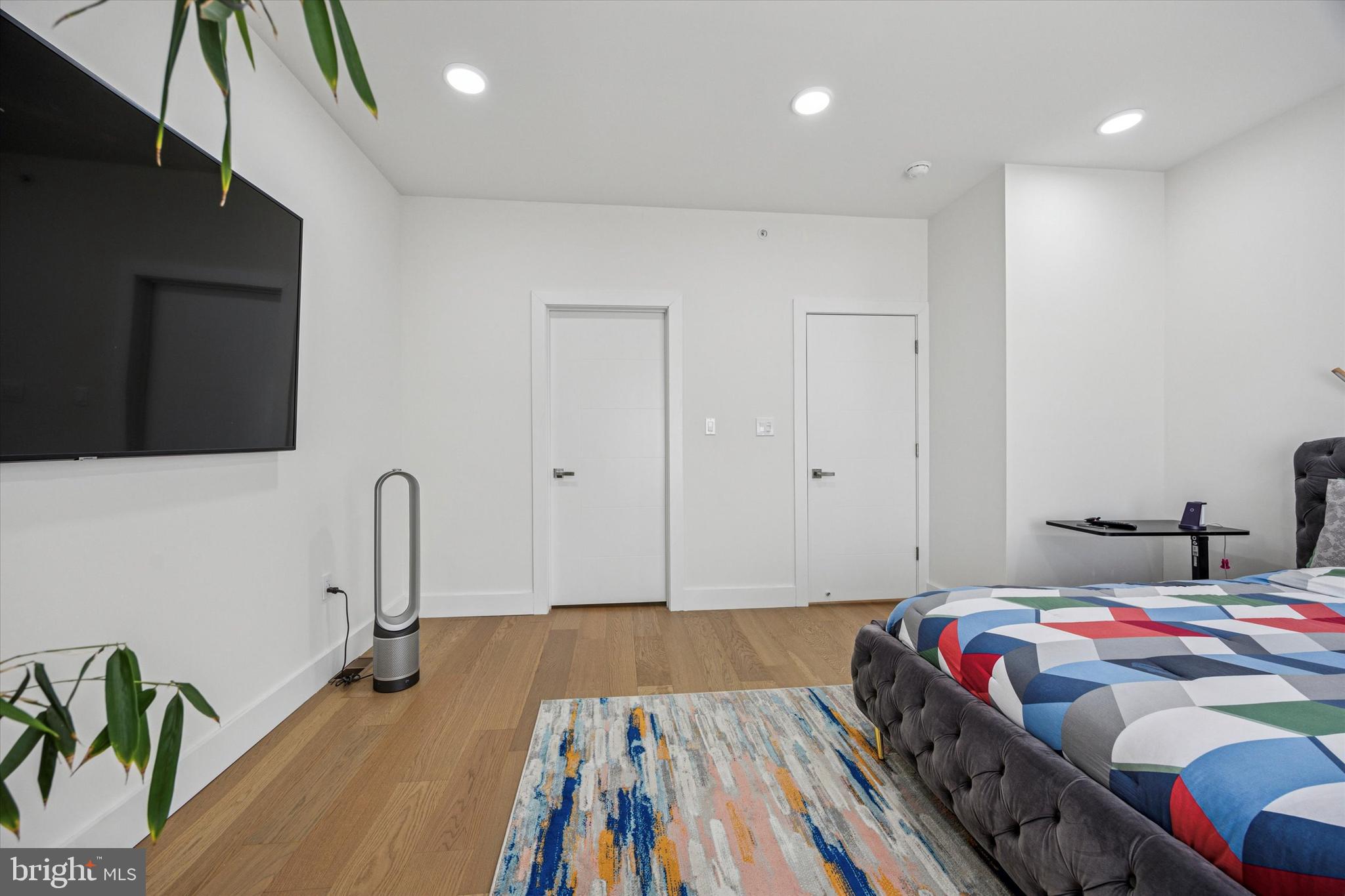 HOLMESBURG - Residential