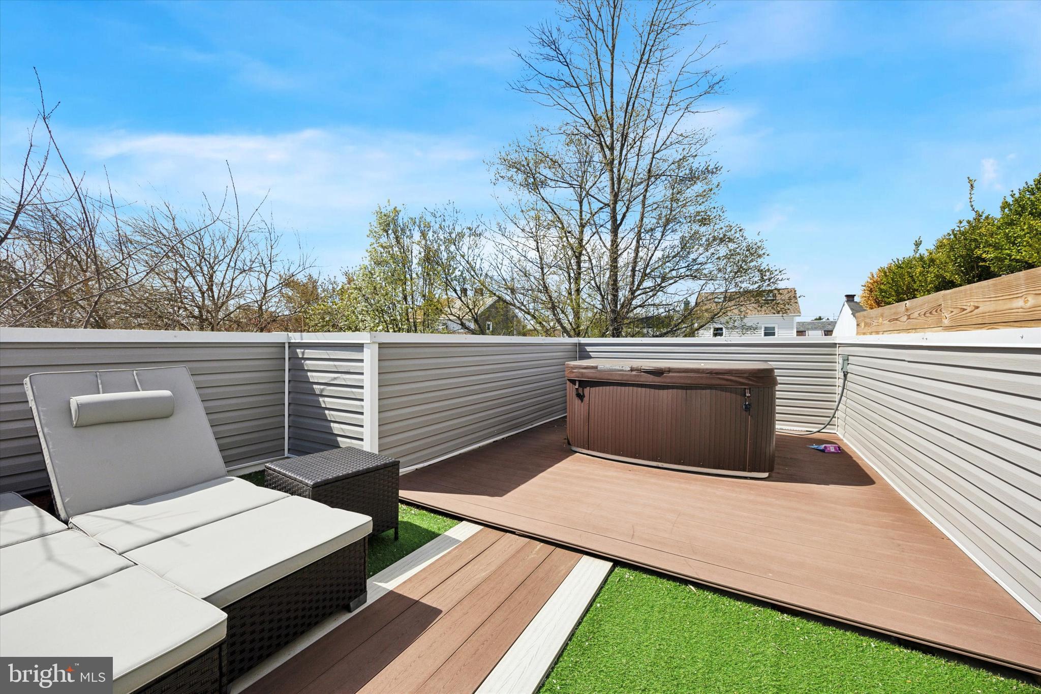 HOLMESBURG - Residential