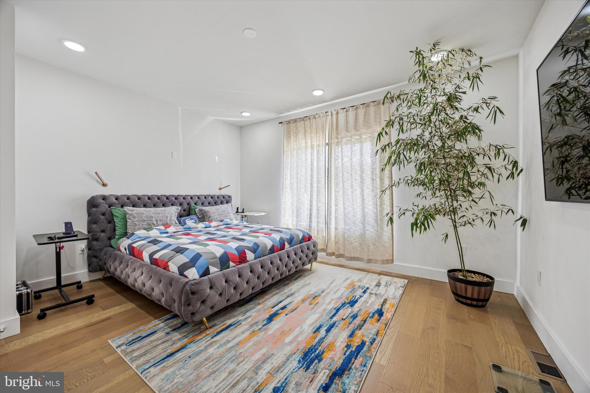 HOLMESBURG - Residential