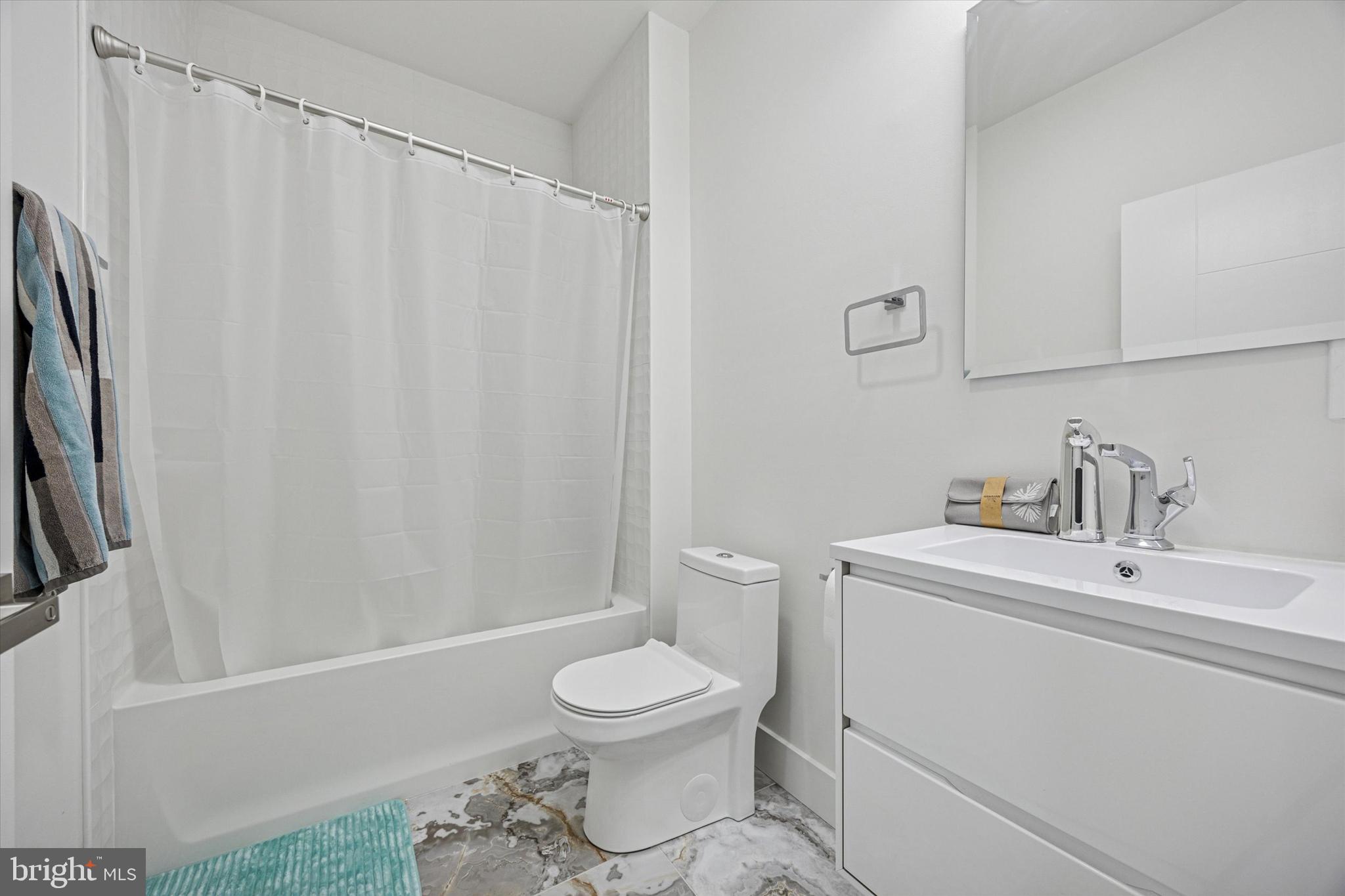 HOLMESBURG - Residential