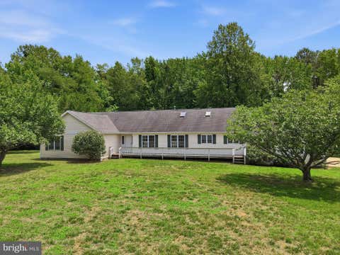 Homes For Sale - 21 Travellers Circle Cir<br/> MONTROSS, VA 22520