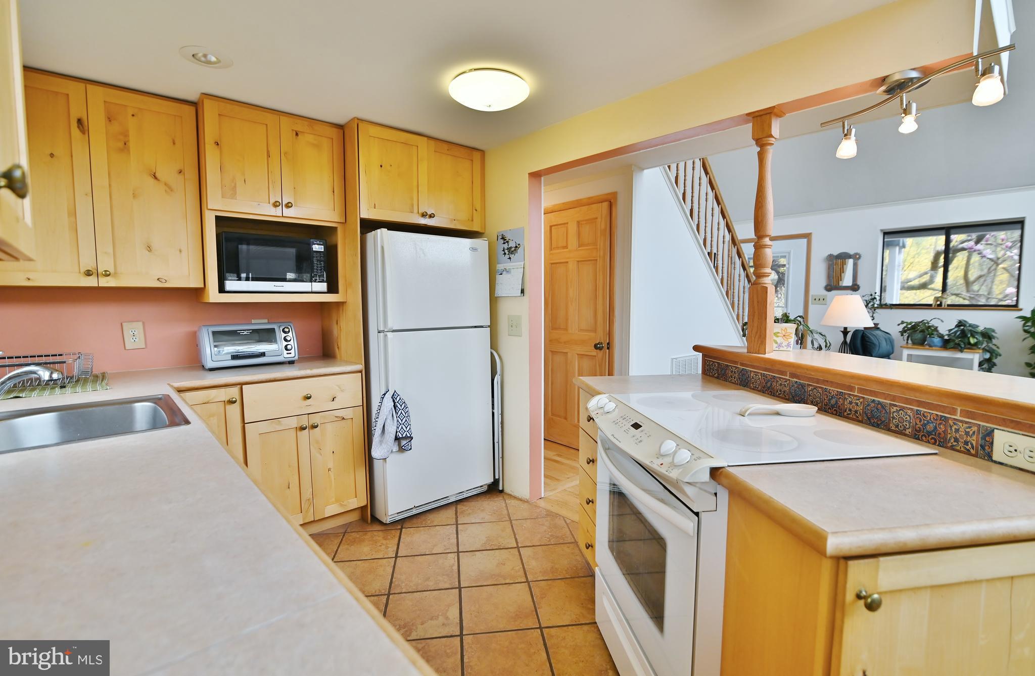 SUNSET RIDGE - Residential