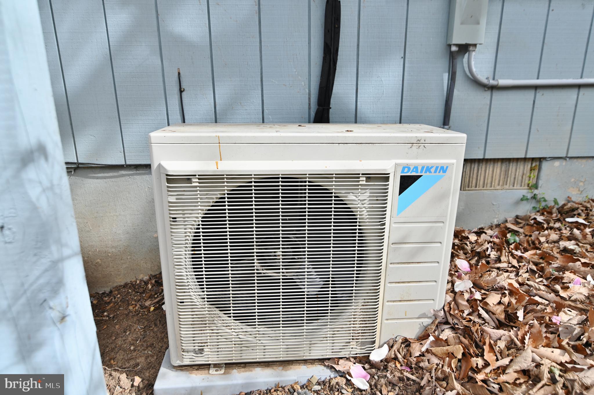 SUNSET RIDGE - Residential