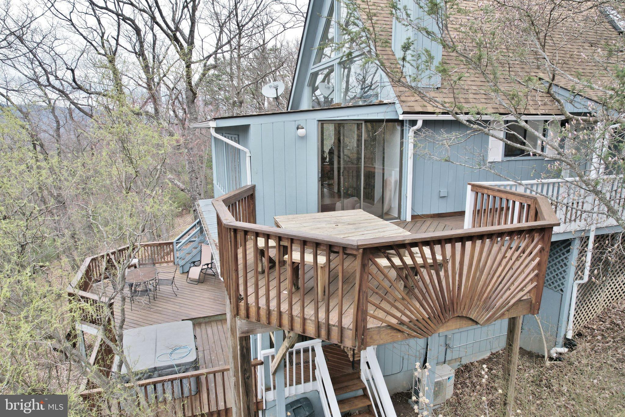 SUNSET RIDGE - Residential