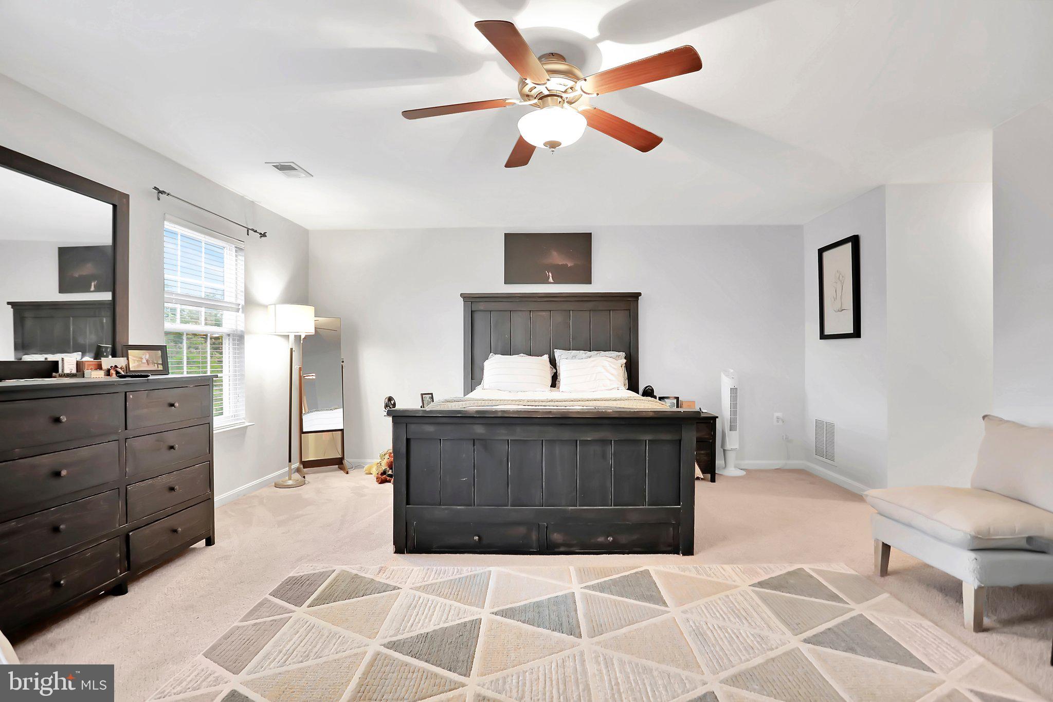 LIBERTY RUN - Residential