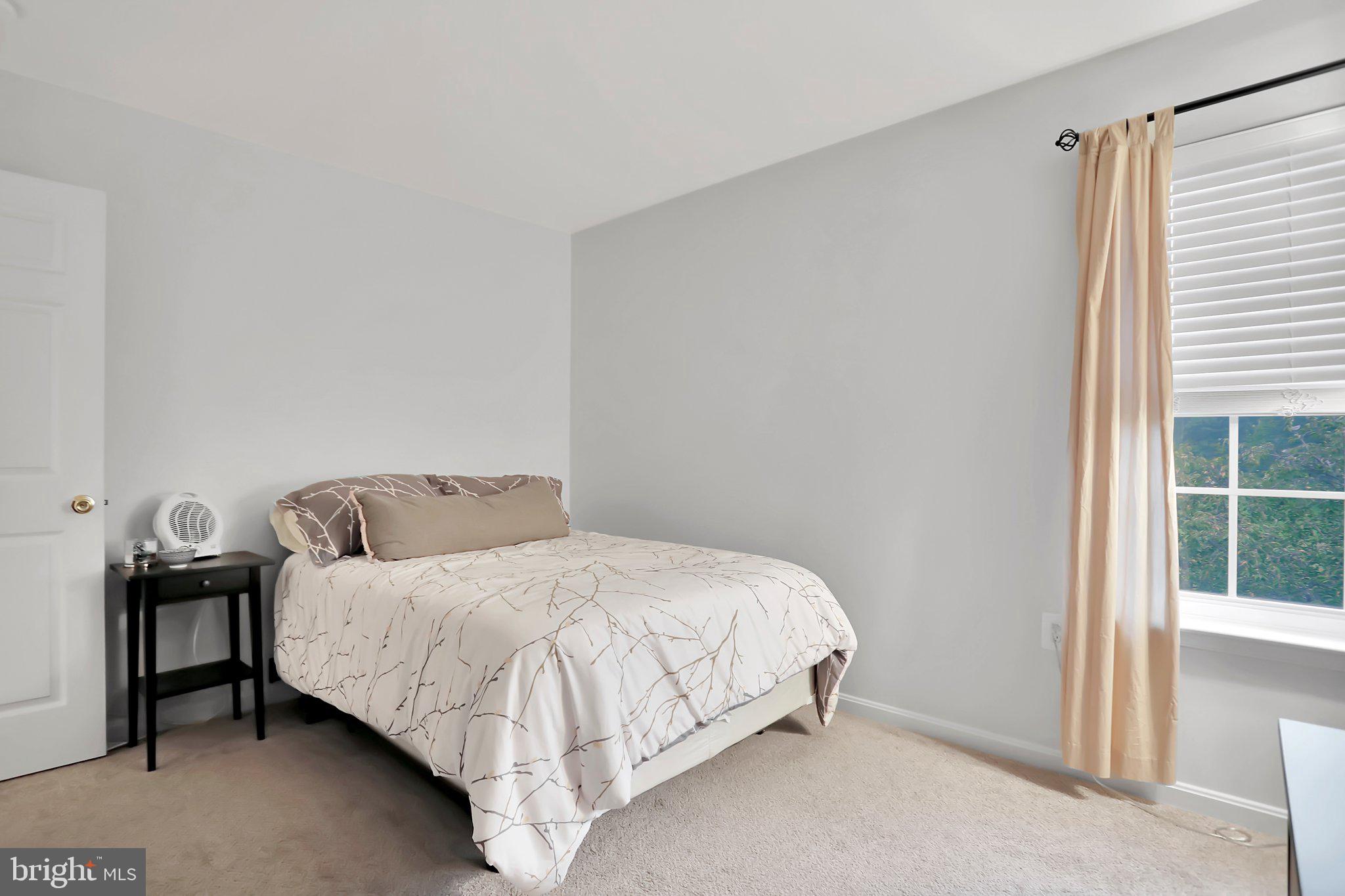 LIBERTY RUN - Residential