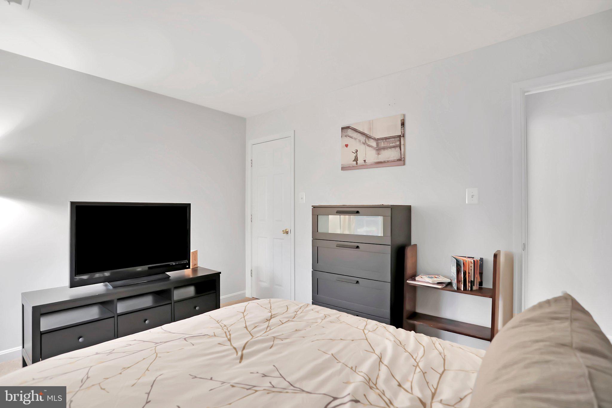 LIBERTY RUN - Residential