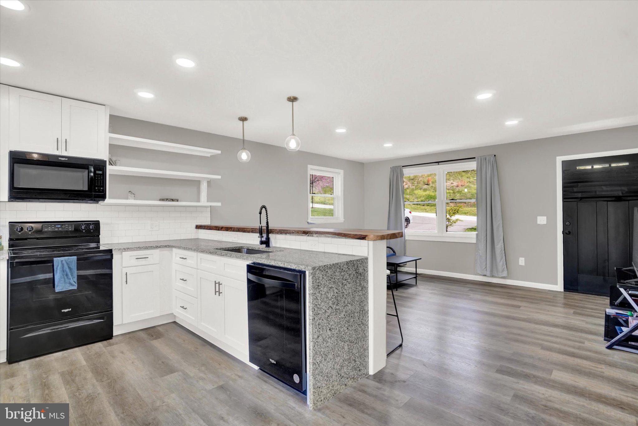 WRIGHTSVILLE - Residential