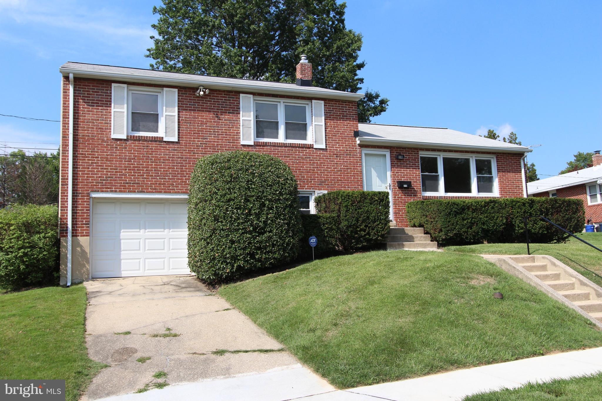 DULANEY VILLAGE - Residential