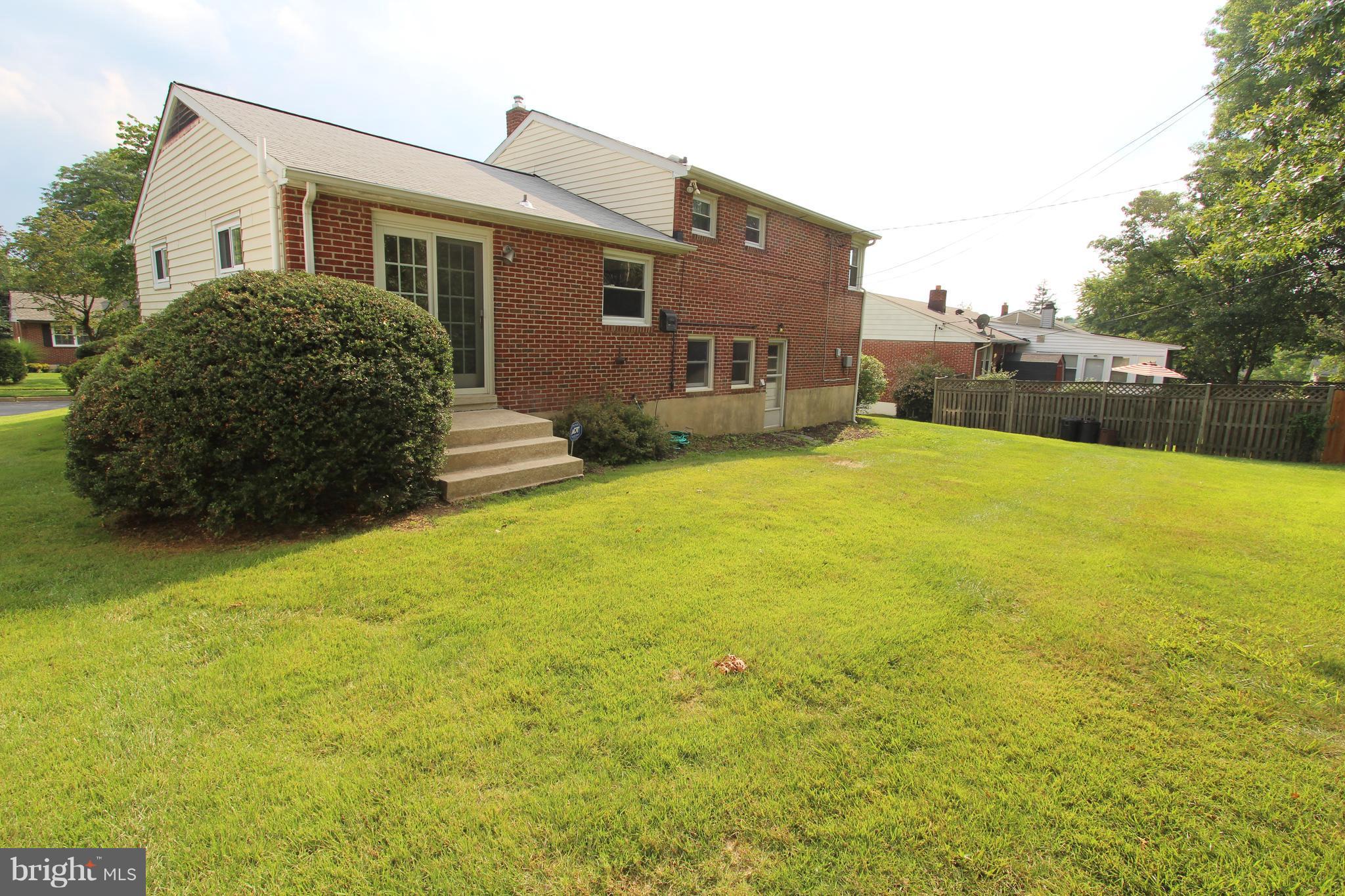 DULANEY VILLAGE - Residential