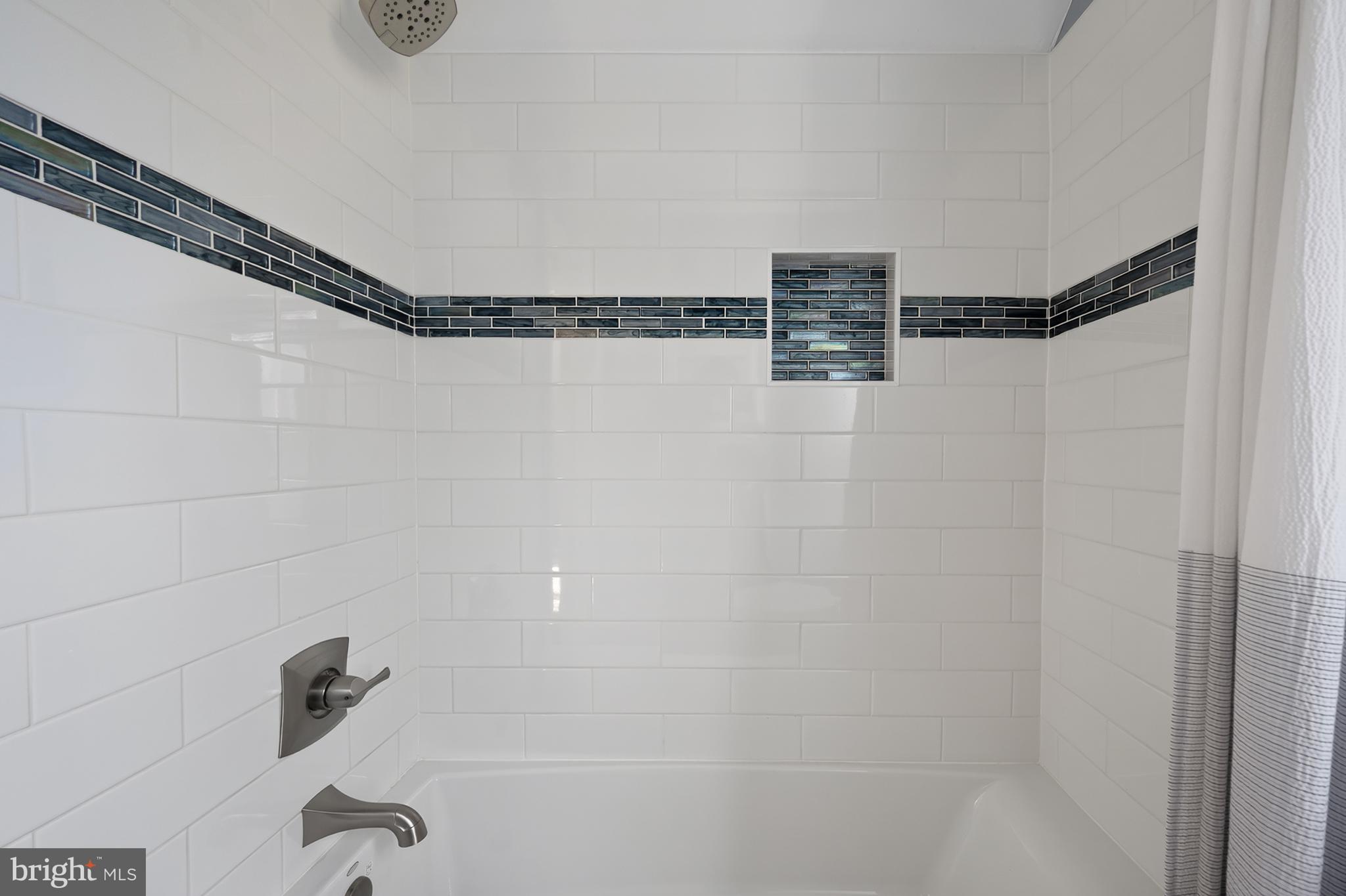 BEVERLEY HILLS - Residential