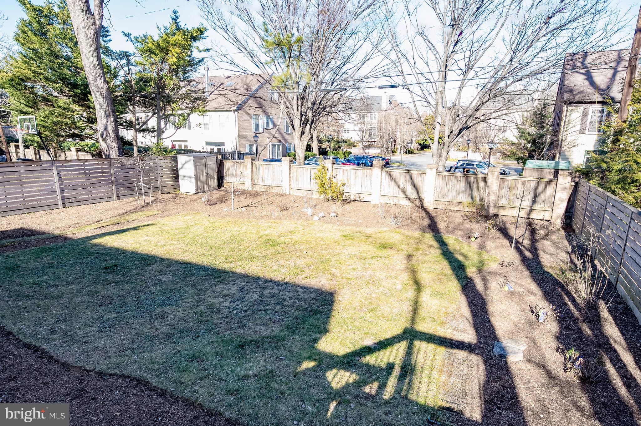 BEVERLEY HILLS - Residential