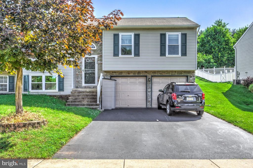 Photo of 255 Beech Street, Denver, PA 17517 (MLS # PALA2052160)
