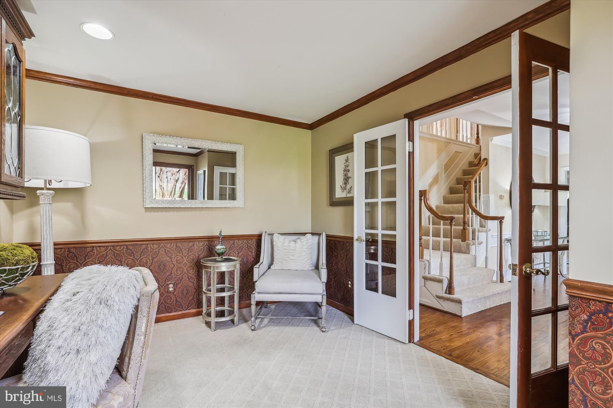 HAMPTON HILLS - Residential