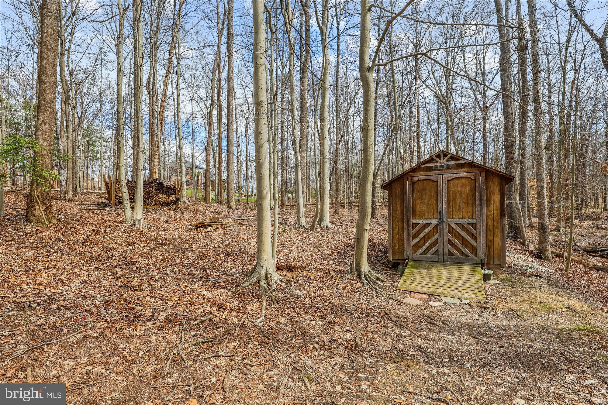 HAMPTON HILLS - Residential