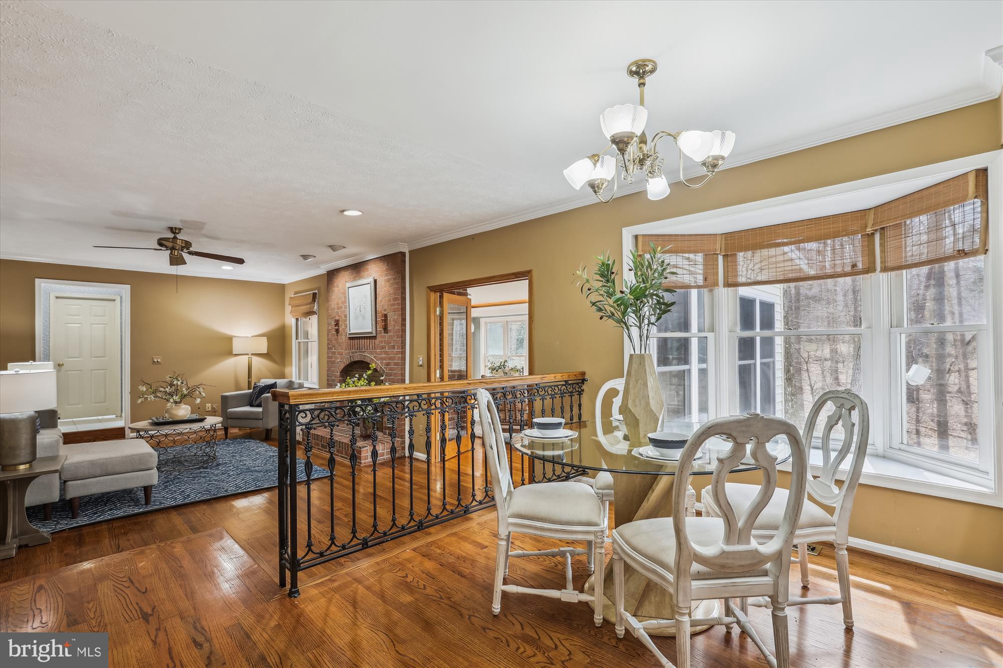 HAMPTON HILLS - Residential