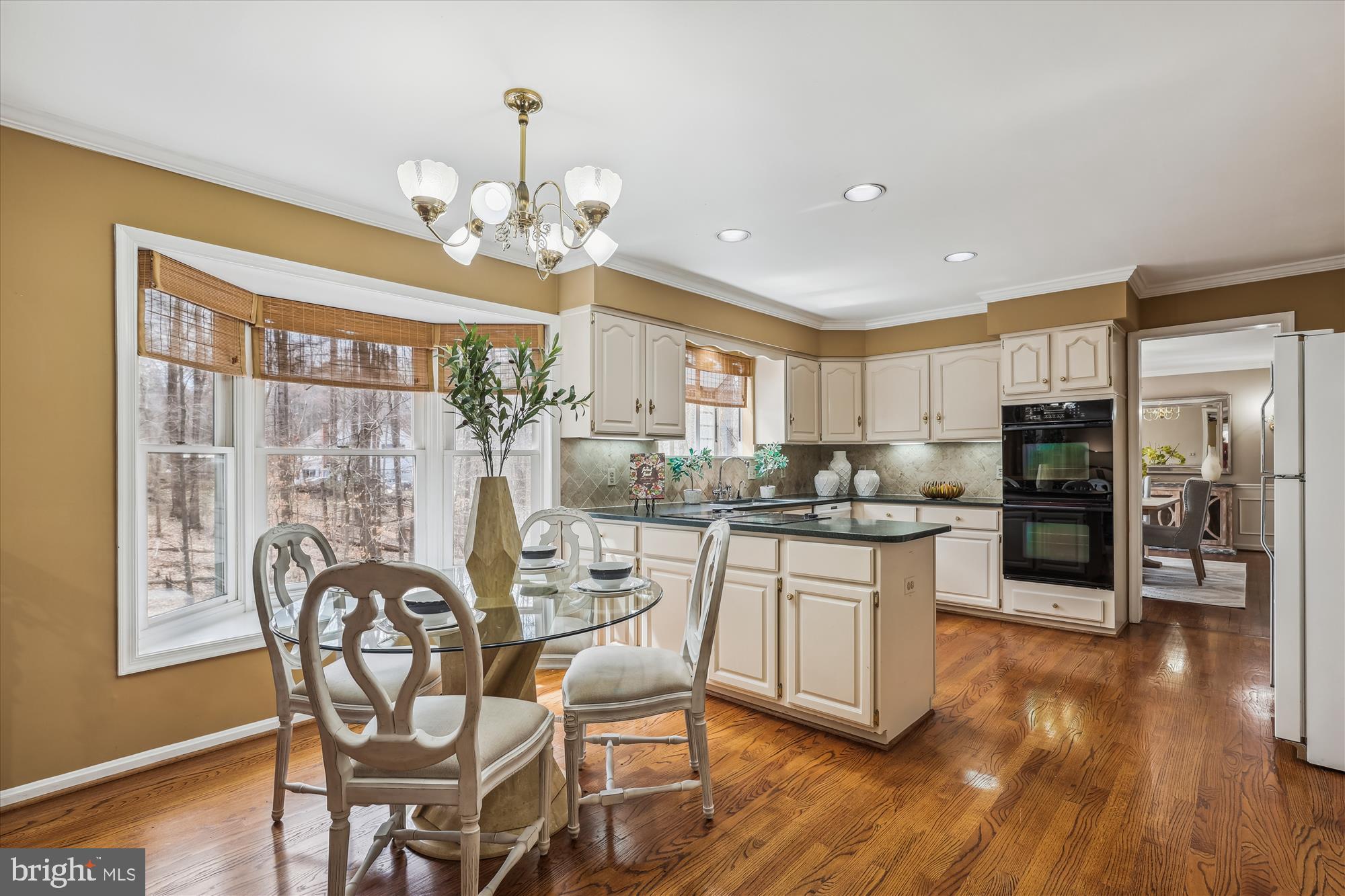 HAMPTON HILLS - Residential