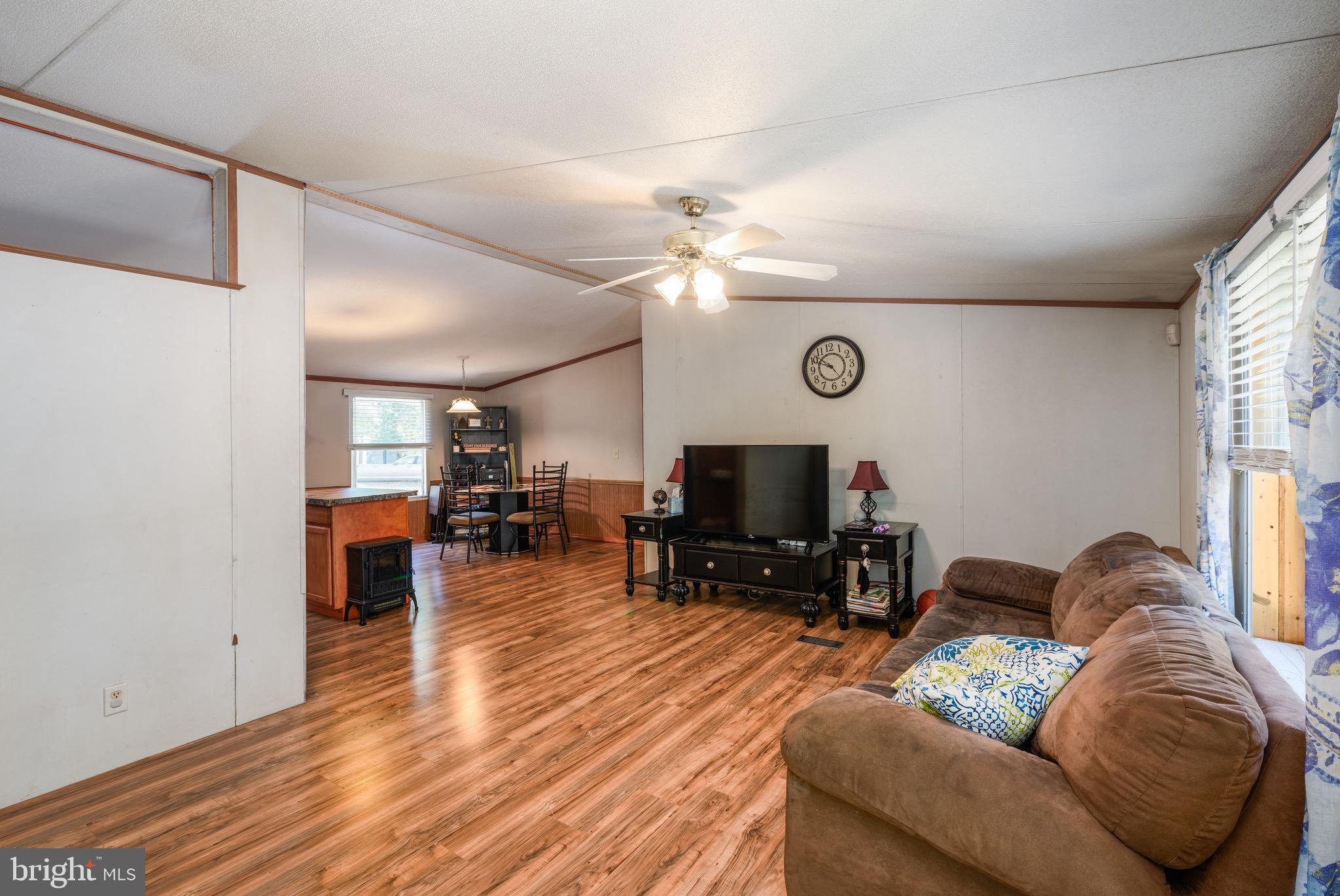 24897 DOE BRIDGE LANE