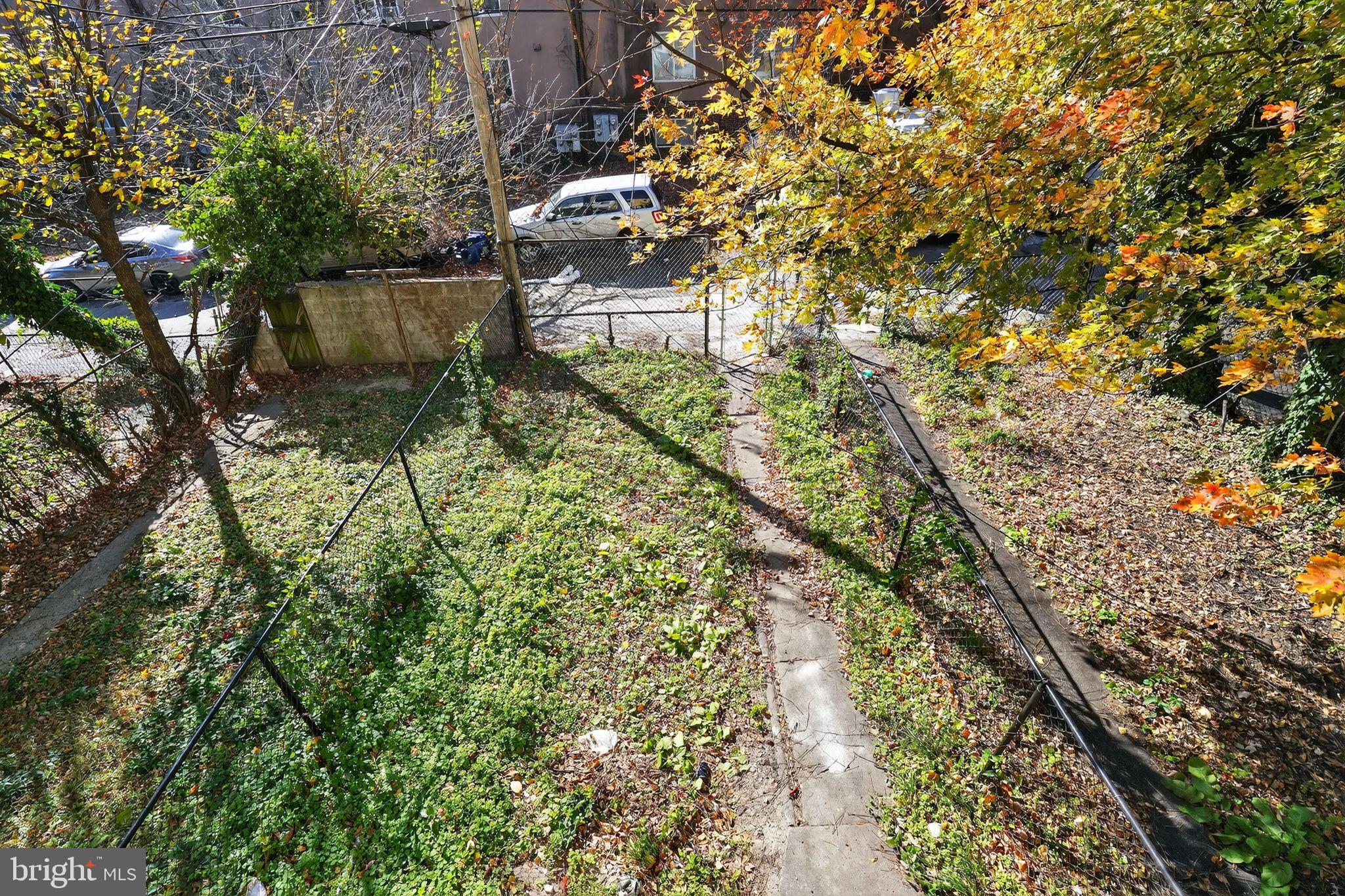 WAVERLY - Residential Income