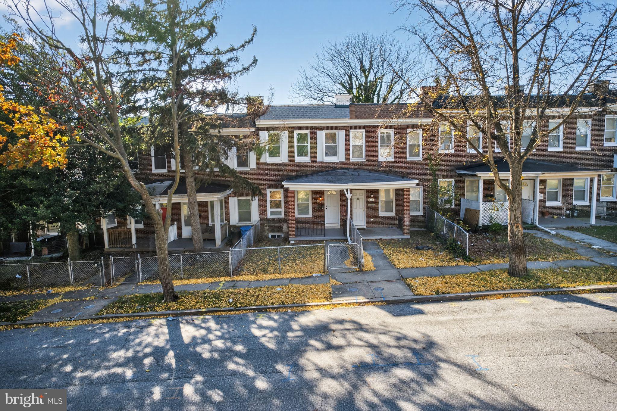 WAVERLY - Residential Income