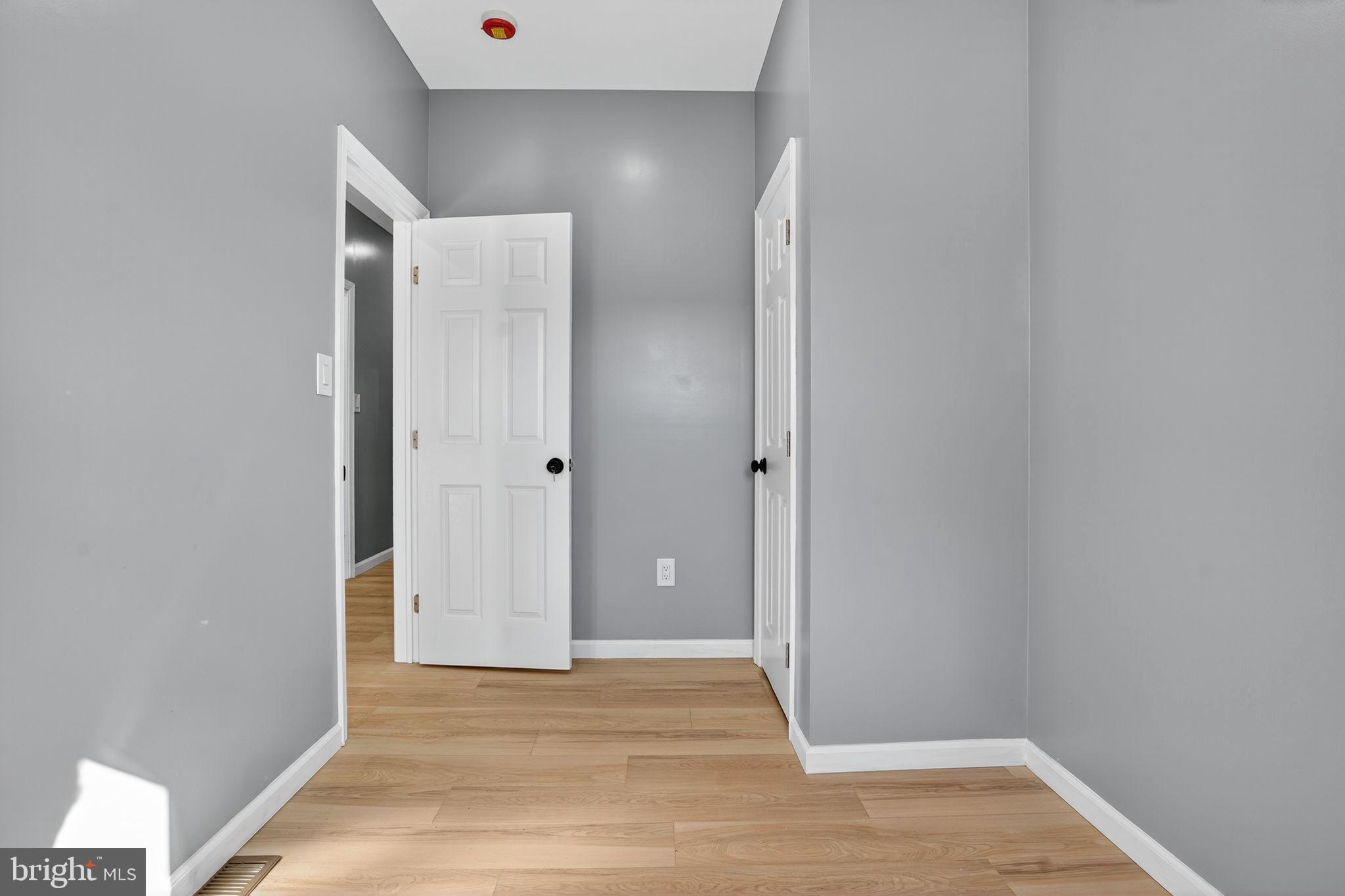 WAVERLY - Residential Income