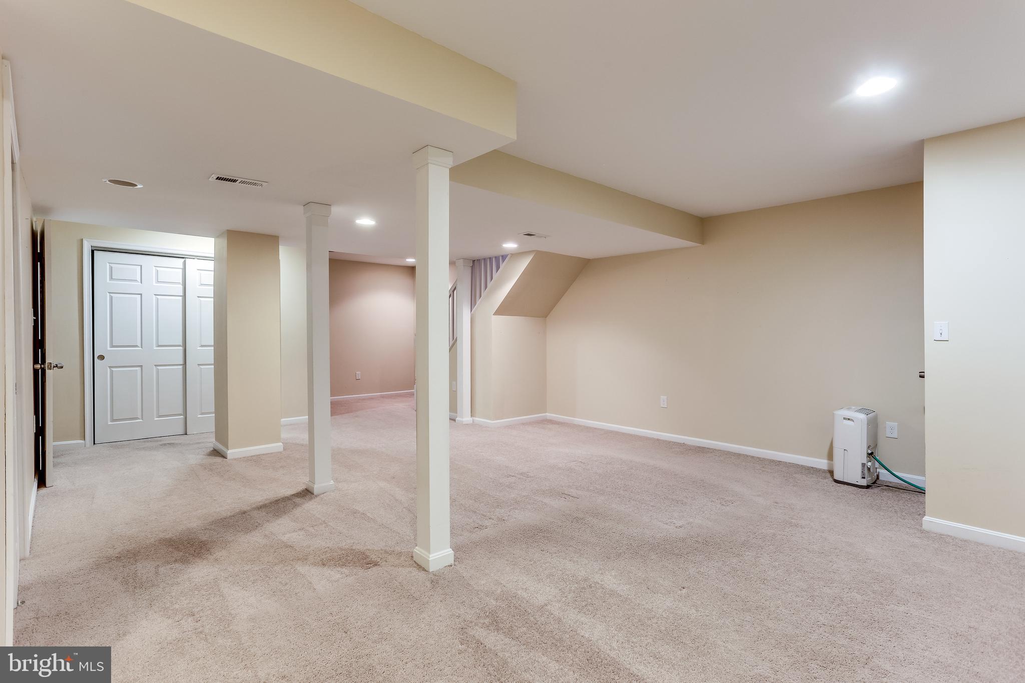 FOXBOROUGH FARMS - Residential Lease