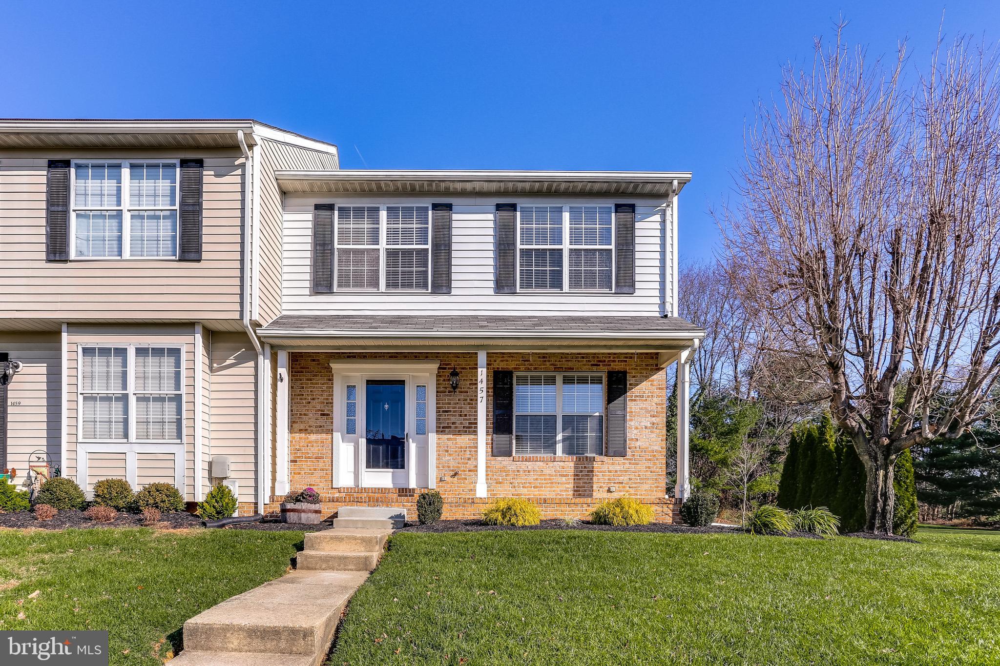 FOXBOROUGH FARMS - Residential Lease