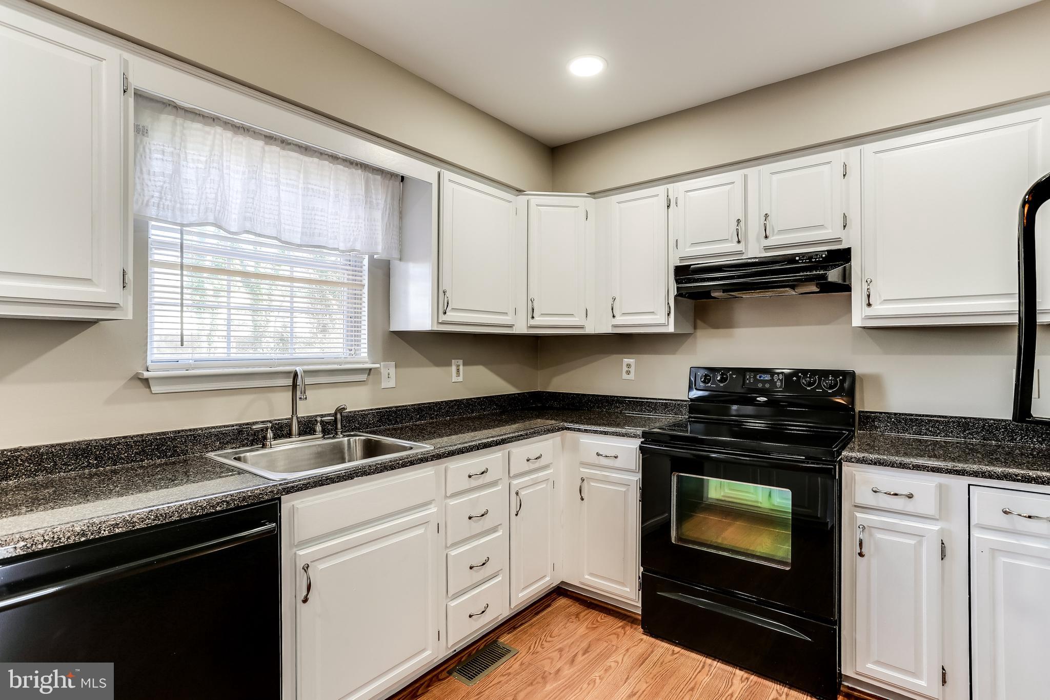 FOXBOROUGH FARMS - Residential Lease